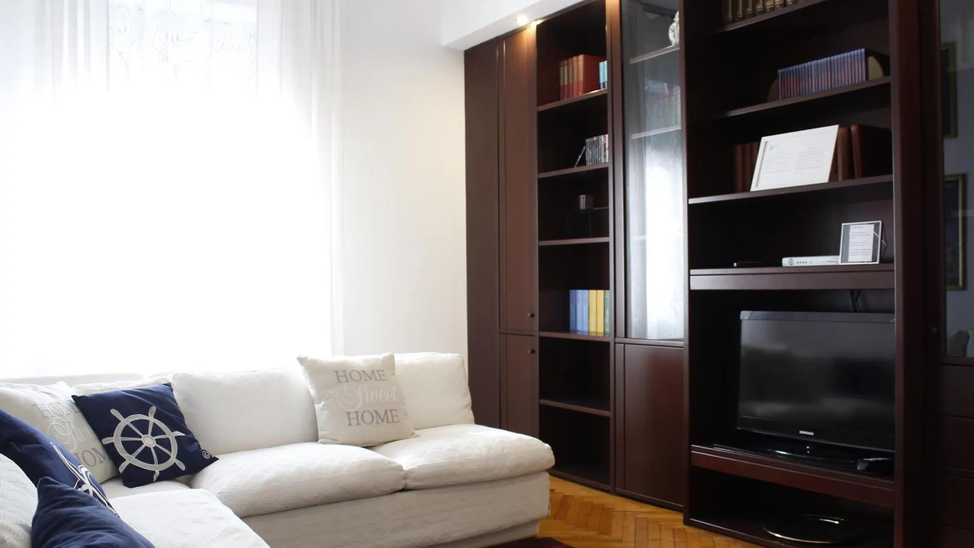 Milani Paolo Apartment 0*, Milan Italy